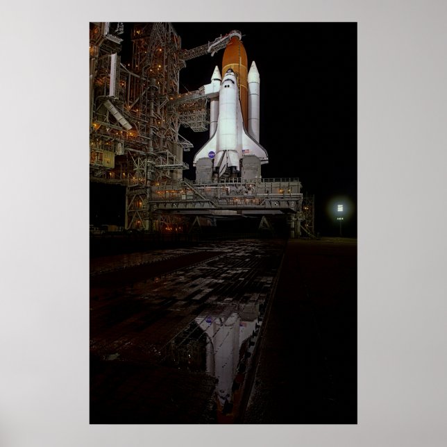 SHUTTLE ENDEAVOR PÅ LAUNCH PAD POSTER (Framsidan)