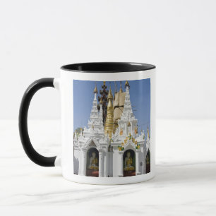 Shwedagon Pagoda (Paya), stor tempelplats som 2 Mugg