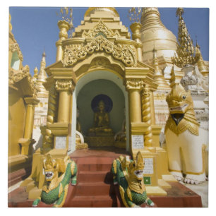 Shwedagon Pagoda (Paya), stor tempelplats som 4 Kakelplatta