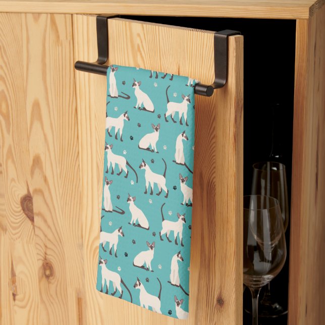 Siamese Cat and Tass Teal Blue Kitchen Towel Kökshandduk (Thirds Fold)