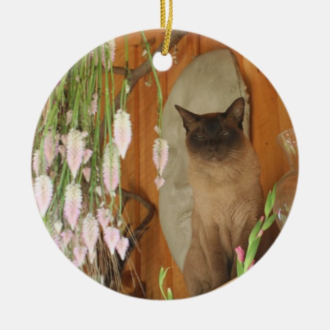 Siamesisk katt på frihandsblommor Djurornament Julgransprydnad Keramik (Framsidan)
