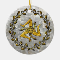 Sicilian Trinacria mor av pärlan