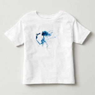 Sida av kvinnan som blåser långdraget hår t-shirt