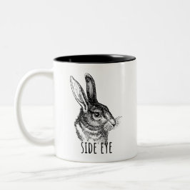 Side Eye Funny Bunny Två-Tonad Mugg
