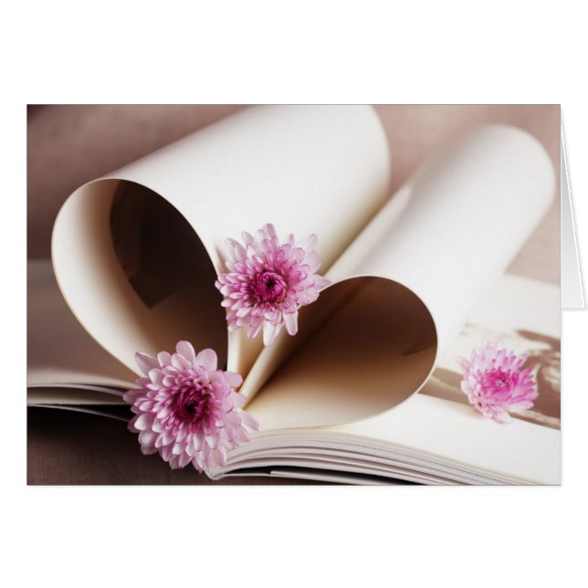 Sidor av Bok i en hjärtform Hälsningskort (Framsidan Horizontal)