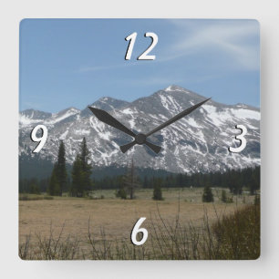 Sierra Nevada-bergen I från Yosemite Fyrkantig Klocka