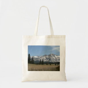Sierra Nevada-bergen I från Yosemite Tygkasse
