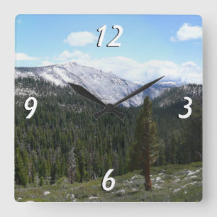 Sierra Nevada-bergen II från Yosemite Fyrkantig Klocka