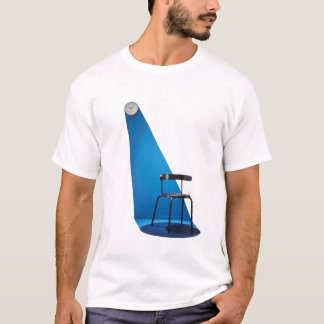Signification de l'horloge et de la chaise t shirt
