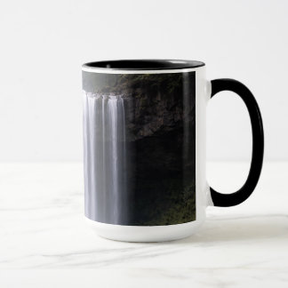Silent Forest Waterfall – Calm Nature Landscape Mugg