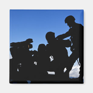 Silhouette av soldater magnet