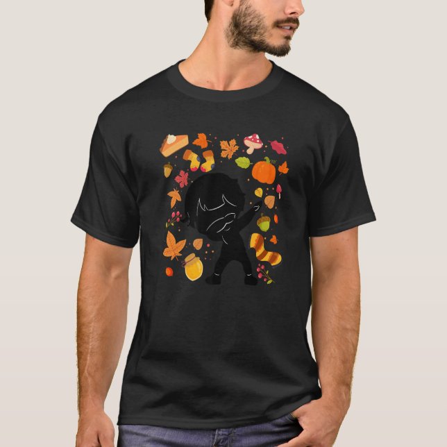 Silhouette Boy Autumn Maple Pumpkin Fall Season Le T Shirt (Framsida)