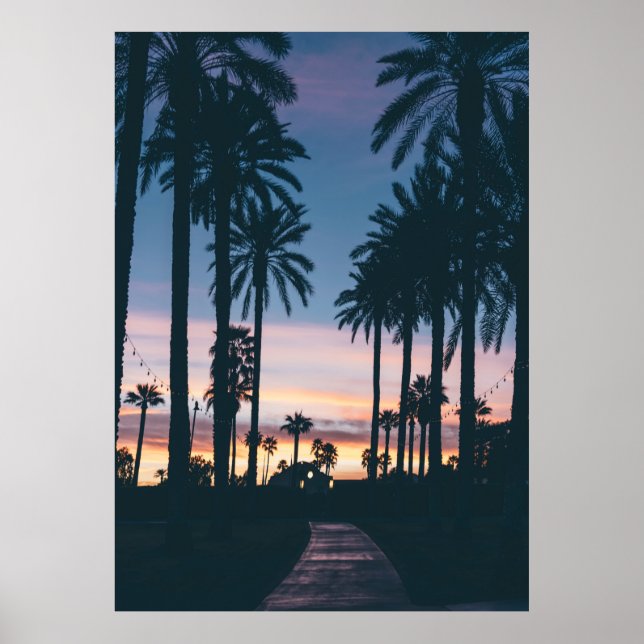 Silhouette-hus bredvid handflatan träd och vägbana poster (Framsidan)