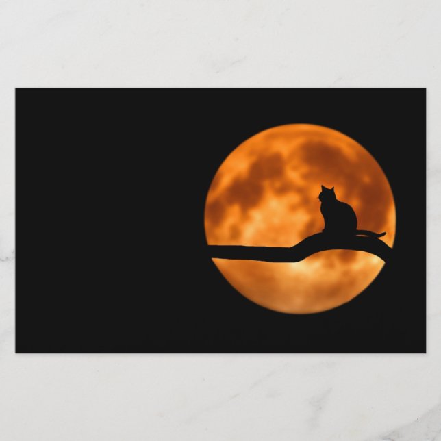 Silhouette i en svart katt i Träd Brevpapper (Framsida)