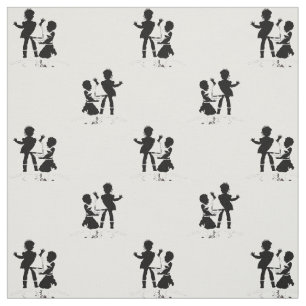 Silhouette med flicka och pojke och modellbåt tyg