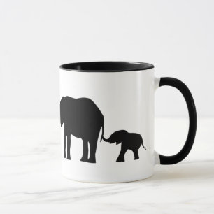 Silhouettes av 3 elefantinnehavsvanar mugg