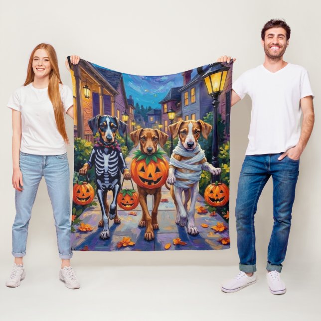 Silken Windhound Dogs in Halloween Costumes Fleecefilt (På plats)