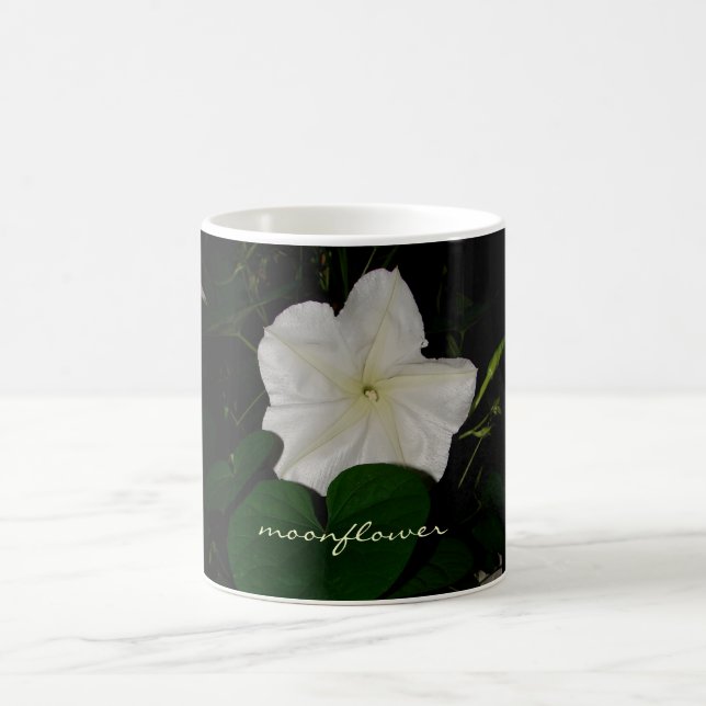 Silkeslena Natt-Blomma Moonflower Kaffemugg (Center)