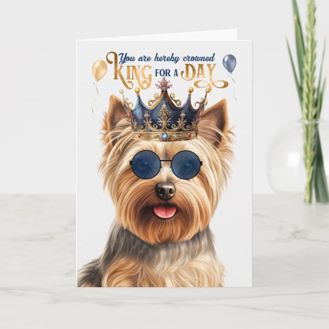 Silky Terrier Hund Kung för Day Funny Birthday Kort (Framsida)