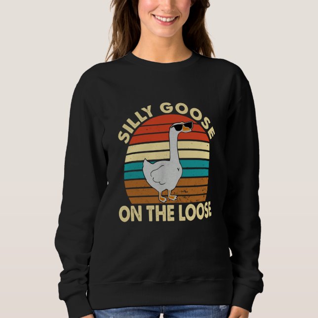 Silly Silly Goose On The Loose T Shirt (Framsida)