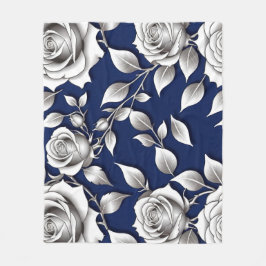 Silver And White Roses Fleecefilt