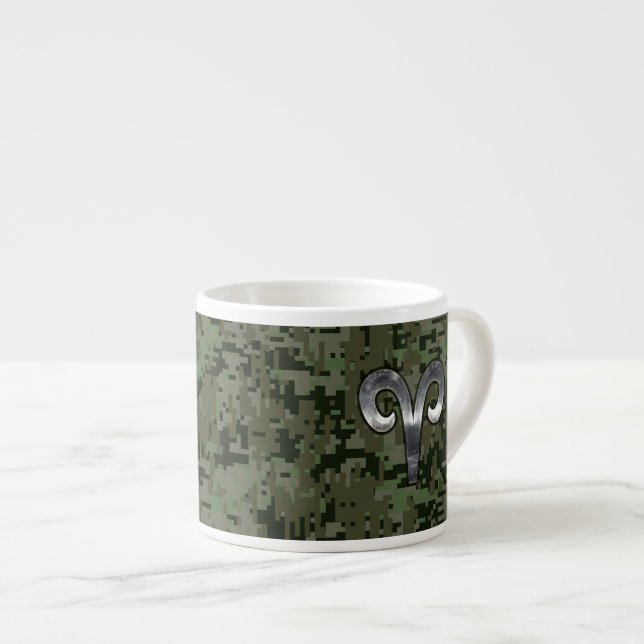 Silver Aries Zodiac Symbol Grönt Digital Camo Espressomugg (Framsida höger)