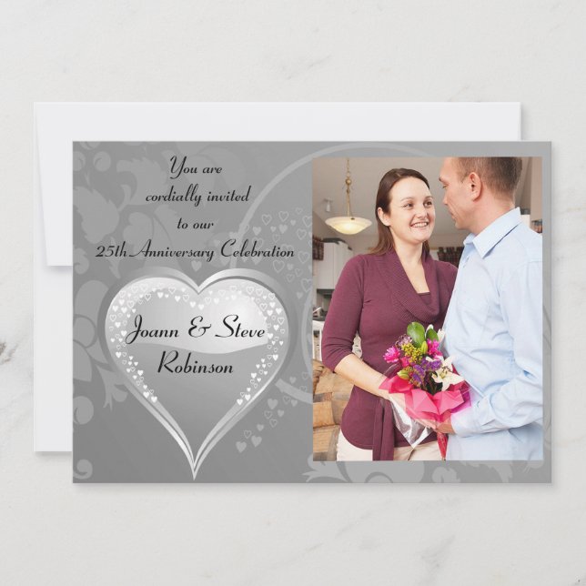 Silver-årsdagen 25:e Silver-snurra hjärtat Inbjudningar (Framsida)