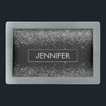 Silver Black Glitter Girly Monogram Namn<br><div class="desc">Silver och Svarta Gnistran Glitter Monogram Namn Bälte Buckle. Detta gör perfekt studenten,  söt 16 16,  18,  21,  30,  40,  50,  60,  70,  80,  90:e,  100-årsdag,  bröllop,  möhippa,  årsdag,  babydusch eller bachelorette-gåva till någon som glam lyx och chic stilar.</div>