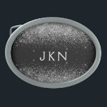 Silver Black Glitter Monogram Girly Namn Initialer<br><div class="desc">Svarta och Silver Gnistra Glitter Monogram Namn Bälte Buckle. Detta gör perfekt studenten,  söt 16 16,  18,  21,  30,  40,  50,  60,  70,  80,  90:e,  100-årsdag,  bröllop,  möhippa,  årsdag,  babydusch eller bachelorette-gåva till någon som glam lyx och chic stilar.</div>