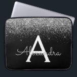 Silver Black Glitter och Gnistra Monogram Laptop Fodral<br><div class="desc">Silver och Black Faux Glitter och Gnistra Elegant Monogram Fodral. Fodral kan anpassas så att det omfattar ditt första och första namn.</div>