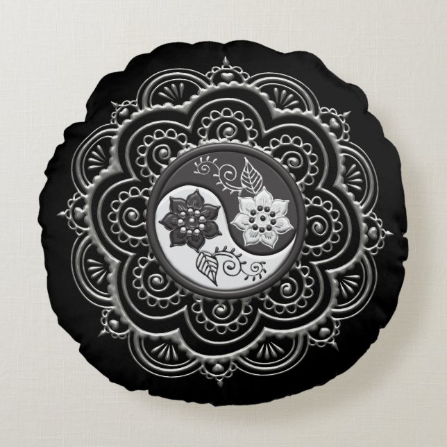 Silver & Black Mandala Rund Kudde (Framsidan)