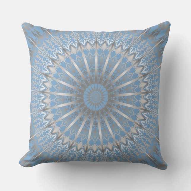 Silver Blue Modern Geometric Mandala Utomhuskudde (Framsida)