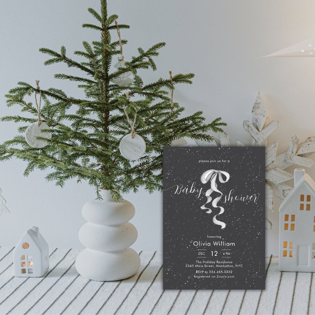 Silver Bow Winter Snow Dark Grey Baby Shower Inbjudningar (Silver Bow Winter Snow Dark Grey Baby Shower Invitation)