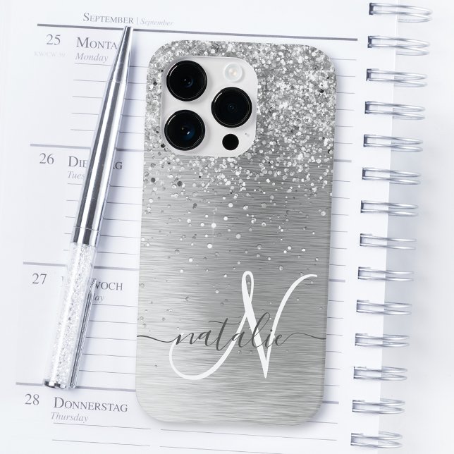 Silver Brushed Metall Glitter Monogram Namn (Skapare uppladdad)