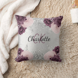 Silver burgundblommor elegant monogram namn kudde