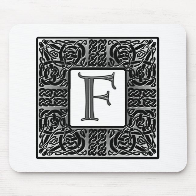 Silver Celtic ’F’ Monogram Musmatta (Framsidan)