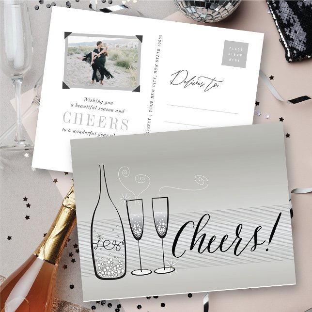 Silver Champagne Skål Bubbly Stilig Nyårsfirande Helg Vykort (Silver Champagne Cheers Bubbly Stylish New Year Holiday Postcard @ fat_fa_tin)