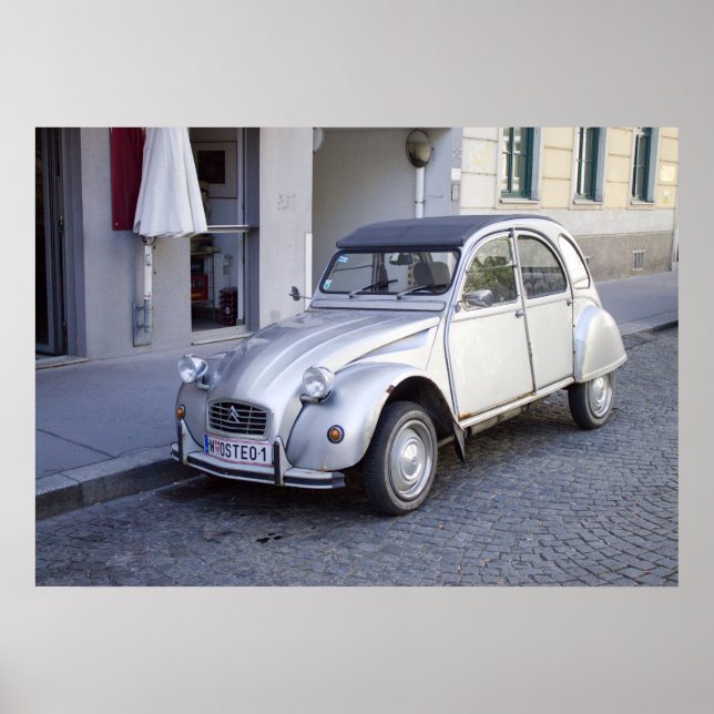 Silver Citroën 2CV Poster (Framsidan)