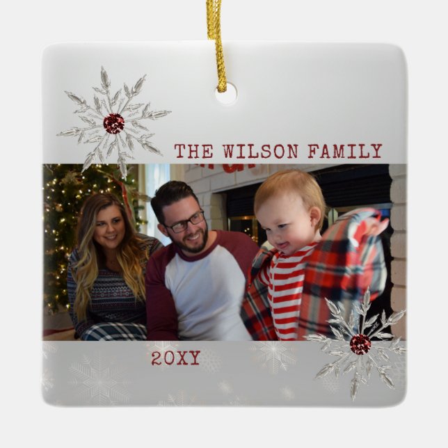 Silver Crystal Snowflake with Red Rhinestone Julgransprydnad Keramik (Framsida)