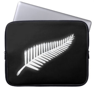 Silver Fern NZ Emblem för Patriotic Kiwis Laptop Sleeve