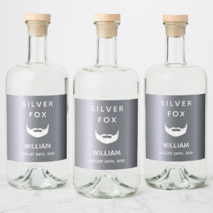 Silver fox födelsedagskalas manar killars roligt spritflaskor etikett