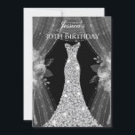 Silver-gardiner Dress Womans 30års födelsedag Part Inbjudningar<br><div class="desc">Silver-gardiner Dress Womans 30års födelsedag Party-inbjudningsvarianter till inbjudan och matchande artiklar i vår butik</div>