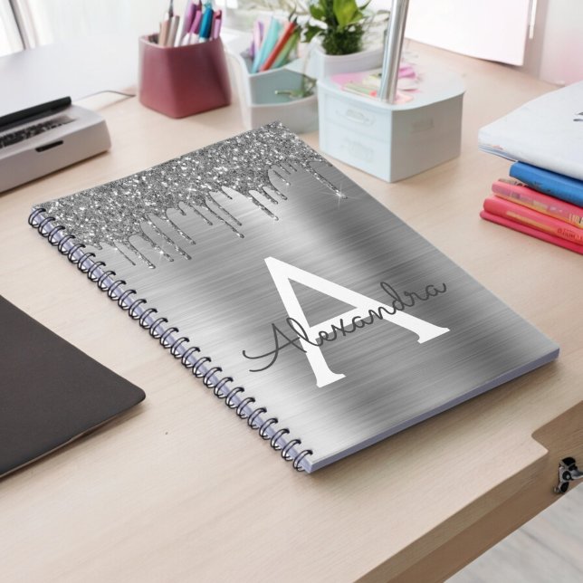 Silver Glitter Borstad Metall Monogram Namn Anteckningsbok (Skapare uppladdad)