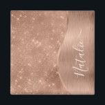 Silver Glitter Glam Bling Personlig Metallic Morsa Magnet<br><div class="desc">Anpassa enkelt den här ro guld-borstad metall och glamorös faux glitter-mönstrad magnet med ditt eget namn.</div>