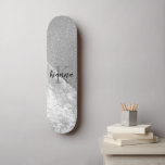 Silver Glitter Glam Silver Marble Monogram Mini Skateboard Bräda 18,5 Cm<br><div class="desc">Silver marmor mönster vid sidan av ett glittrande silver-mönster där man i mitten kan anpassa det. Chic Glitzy vibes.</div>