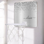 Silver Glitter Gnistra Glam Metall Monogram Namn Mini-Basketkorg<br><div class="desc">Silver Faux Foil Metallic Gnistra Glitter Brushed Metall Monogram Namn Mini Basketball Ring. Det gör perfekten söt 16-årsjubileum,  bröllop,  möhippa,  årsdag,  babydusch eller bachelorette-fest för någon som glam lyxen och chic stilar i kärlek.</div>