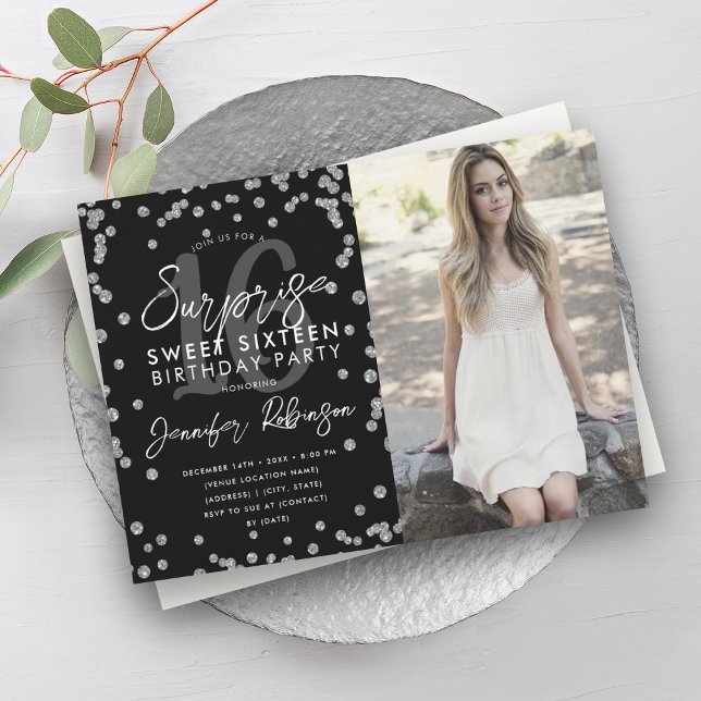 Silver Glitter Konfetti Fotoöverraskningssötare 16 Inbjudningar (Silver Glitter Confetti Photo Surprise Sweet 16 Invitation)