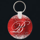 Silver Glitter Röda foil Finare Monogram Nyckelring<br><div class="desc">Elegant silver glitter med gnistor mot en faux klassisk röd penselbild i metall. Det går att anpassa kalligrafimonogrammet för svart och vitt finare i mitten. All sparsam och glansig inslag i denna moderna gigantiska design är digital grafik. Monogrammed värdefull cirkel formar nyckelring party favors för hennes speciella födelsedag.</div>