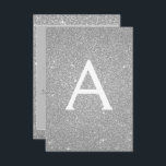 Silver Gnistra Glitter 40:e födelsedag Party Inbjudningar<br><div class="desc">Luxury Silver Gnistra Glitter Girly Födelsedagsfest Monogram Namn och första 40:e födelsedagsinbjudan. Denna 40-dagarsinbjudan är perfekt för Silver Gnistra Glitter Girly Party att tittar fira i Silver.</div>