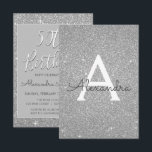 Silver Gnistra Glitter 50:e Födelsedagsfesten Inbjudningar<br><div class="desc">Silver Gnistra Glitter Girly Födelsedagsfest Monogram Namn och initial 50 Födelsedagsfest inbjudan. Denna 50-årsinbjudan är perfekt för Gnistran Glitter Girly Party att tittar fira i Stil. Anpassade matchande produkter kan på begäran skapas av Designer.</div>